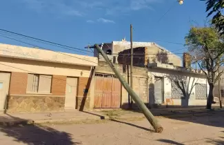 Viento Zonda en Jujuy: hay m�s de 5 mil usuarios sin luz y advierten que la cifra podr�a aumentar