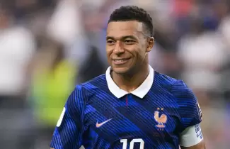 Kylian Mbapp� supera a Lionel Messi como el m�ximo goleador hist�rico de los Mundiales