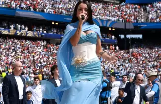 maria becerra himno mundial
