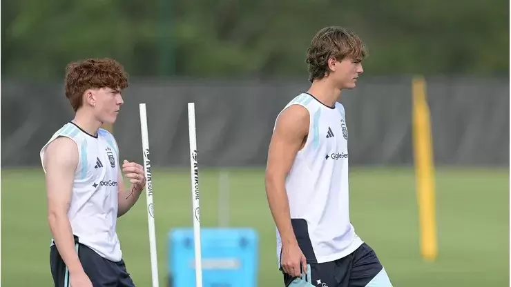 nico paz y el colo barco