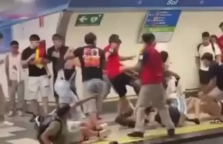 Hinchas argentinos patoteados en Espa�a