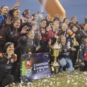 Las chicas de Sportivo Palermo se consagraron campeonas tras vencer a Atlético El Carmen en la Copa Jujuy