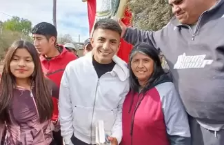 Thiago Almada visit� a la Difunta Correa y San Expedito en San Juan para cumplir una promesa