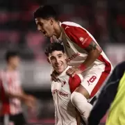 Independiente arrancó el torneo con el pie derecho: le ganó 2-0 a Estudiantes en La Plata
