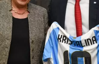 Kristalina Georgieva junto a Luis Caputo