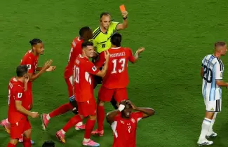Roja a Embolo